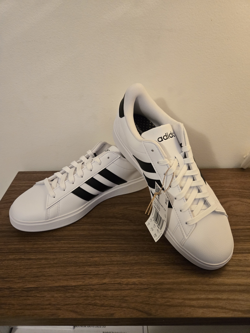 Adidas Grand Court 2.0